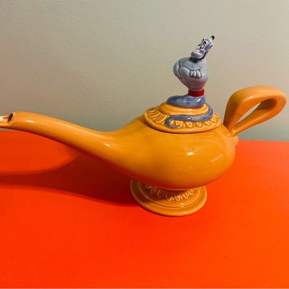 VTG Disneyland ALADDIN Genie and Lamp Teapot - MADE IN MEXICO - VERY RARE Disney - Picture 2 of 14